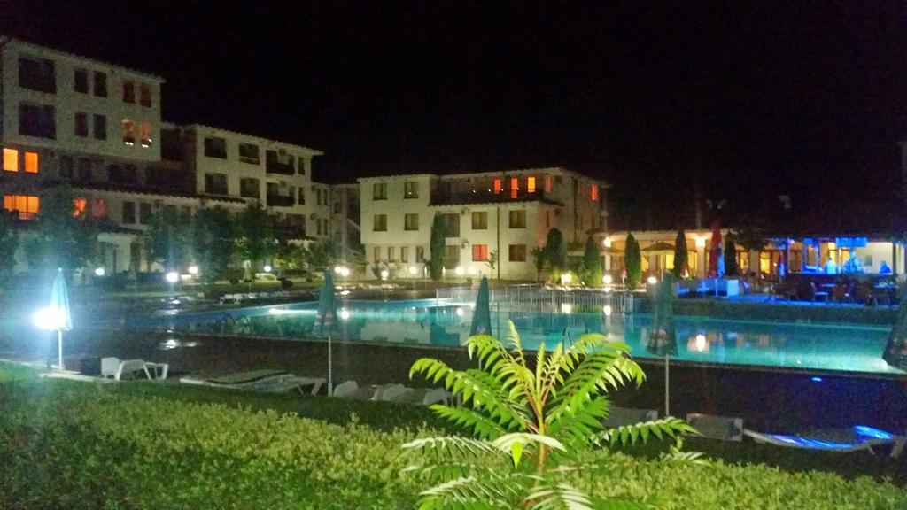 Harmony Hills Kolevi Apartments Rogachevo Esterno foto