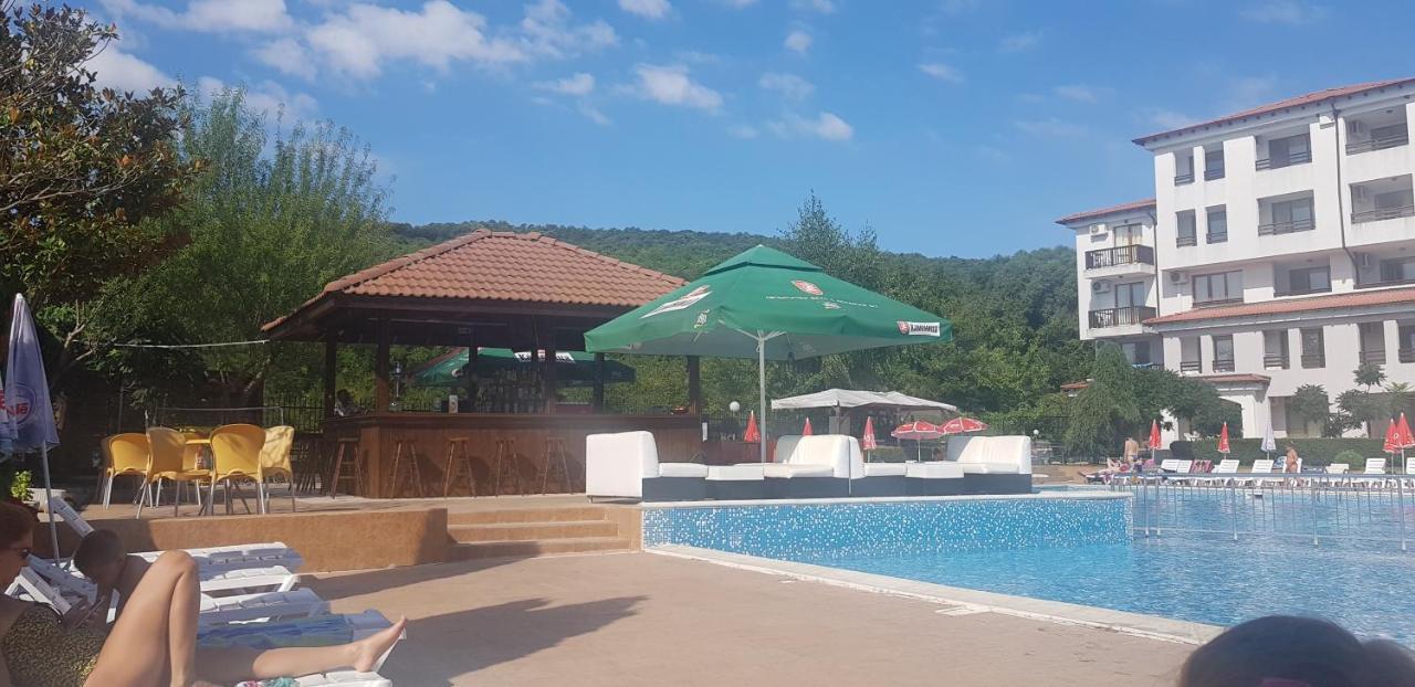 Harmony Hills Kolevi Apartments Rogachevo Esterno foto