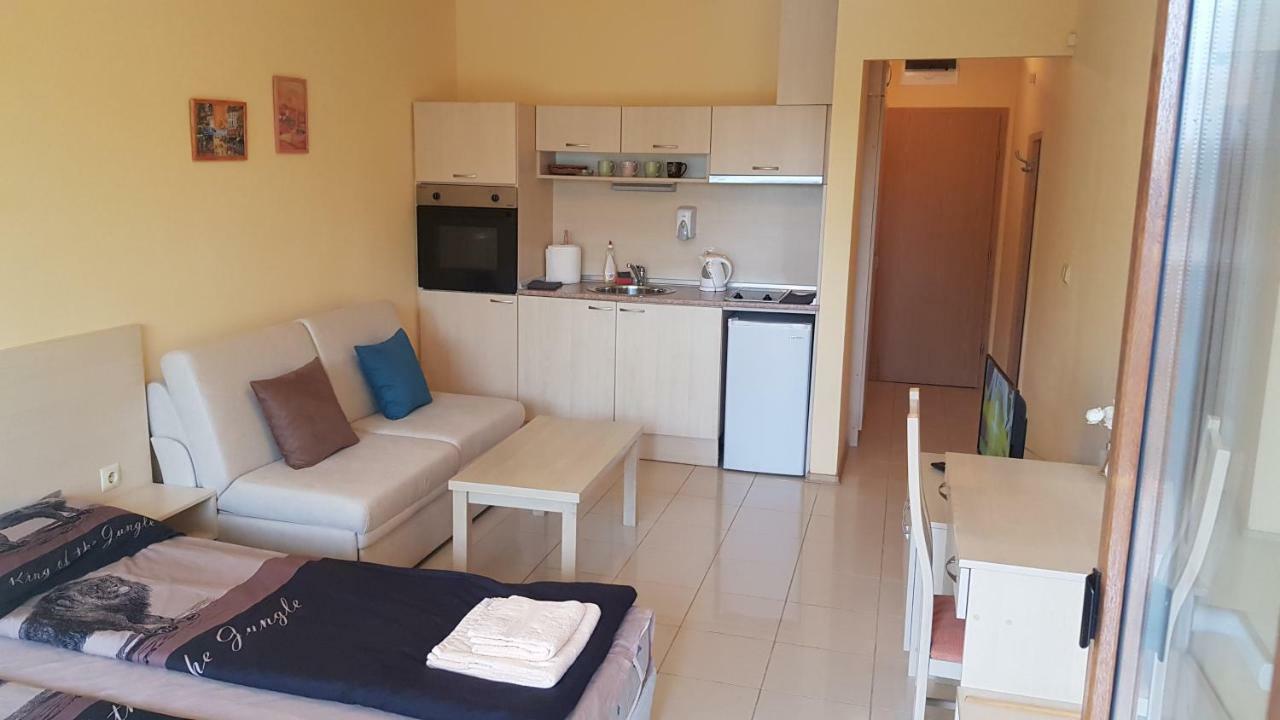Harmony Hills Kolevi Apartments Rogachevo Esterno foto