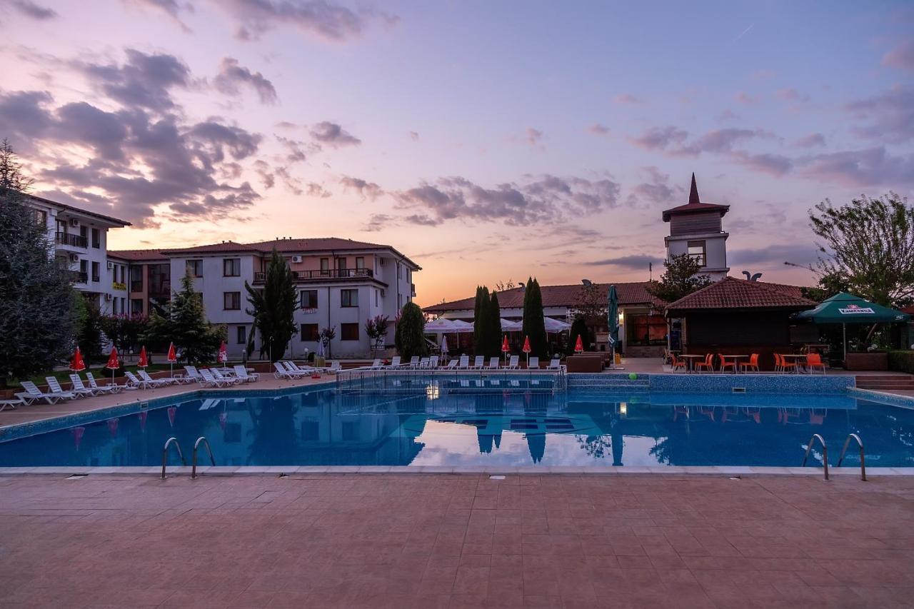 Harmony Hills Kolevi Apartments Rogachevo Esterno foto